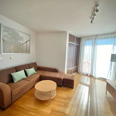 Apartmán Sunny 100 With Views Close To The Centre Vienna Gate Bratislava