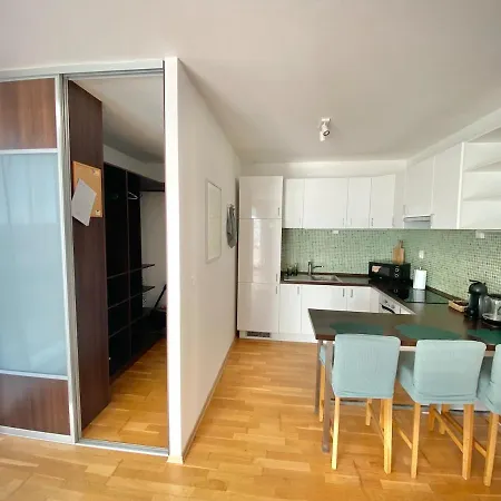 Apartmán Sunny 100 With Views Close To The Centre Vienna Gate Bratislava